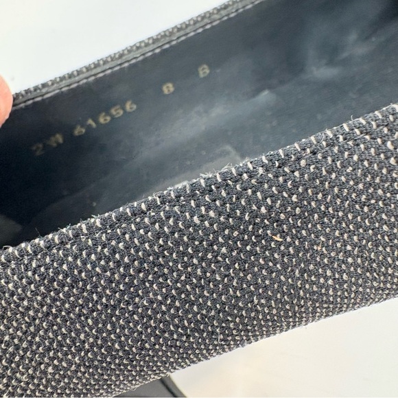 Stuart Weitzman Square Toe Block Heel Pump Size 8B - Picture 10 of 10